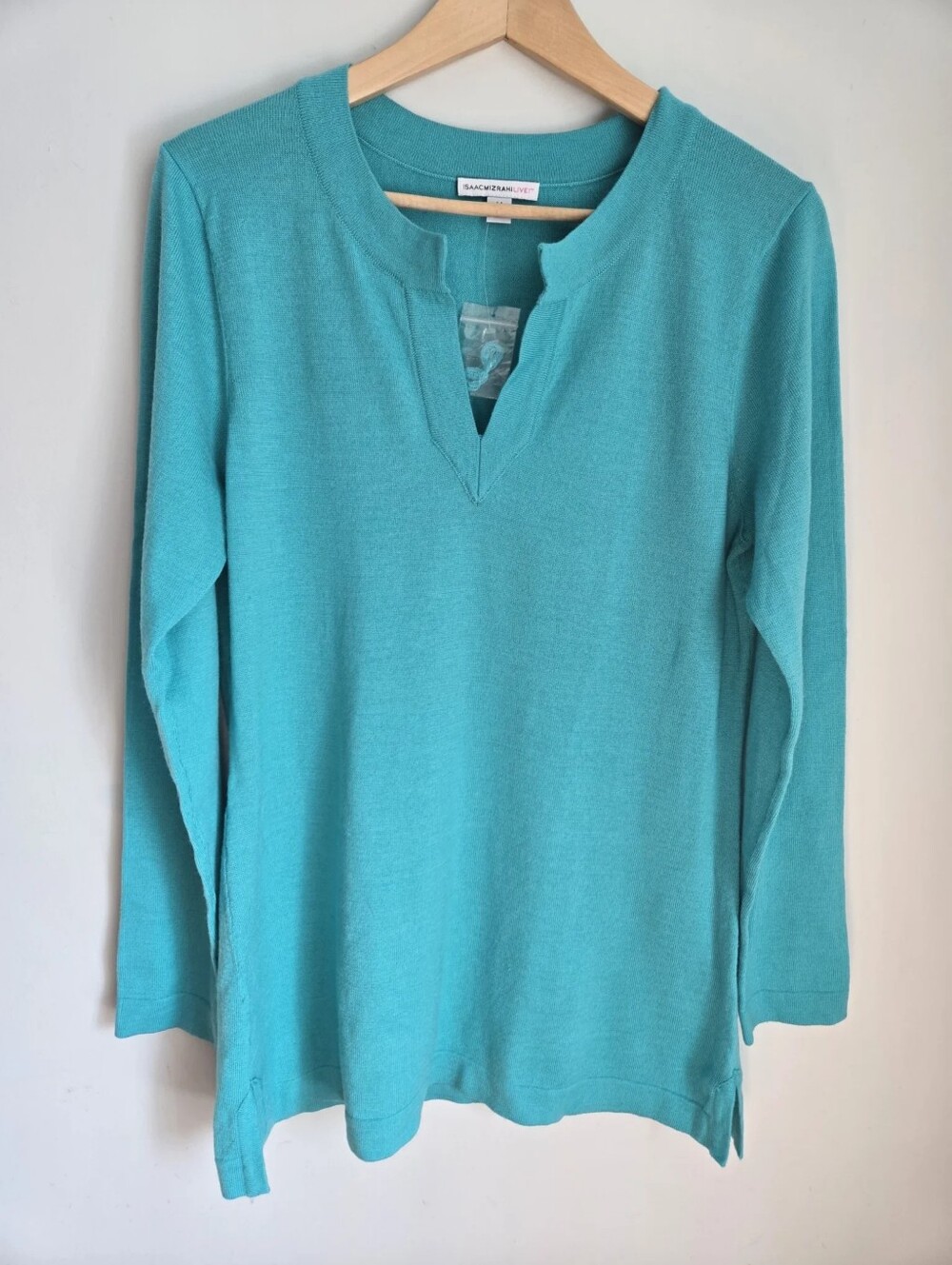 New ISAAC MIZRAHI Teal Split V-Neck Long Sleeve 100% Merino Wool Top